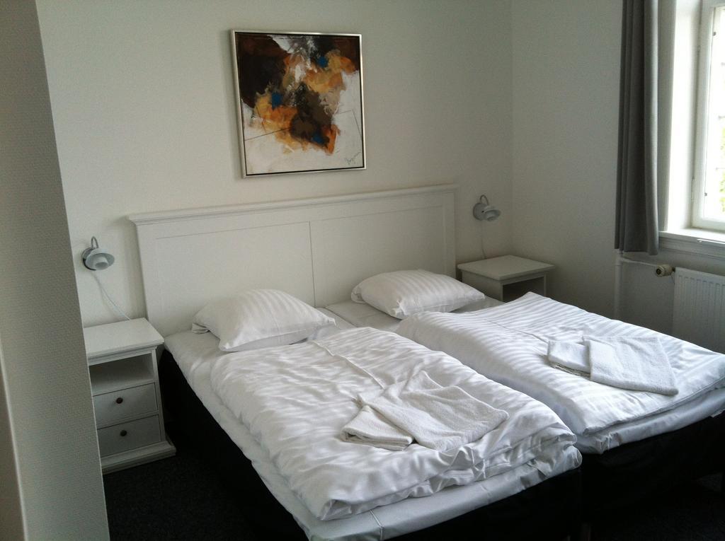 Hotel Posthuzed Rønne Habitación foto